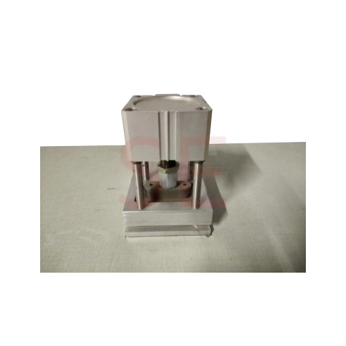 Non Woven Handle Hole Punching Machine ( D Punch ) (SE-DP)